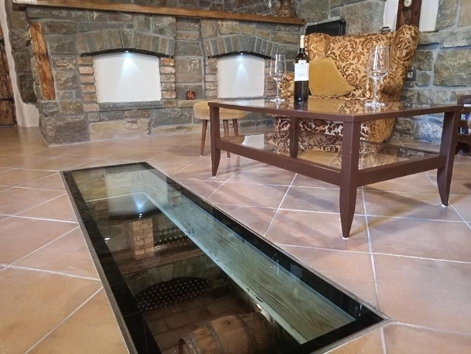Wine House Rakar Pensionat Gračišče Exteriör bild